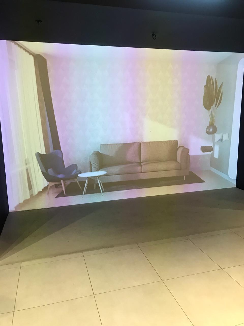 Wallpaper and flooring presentation complex